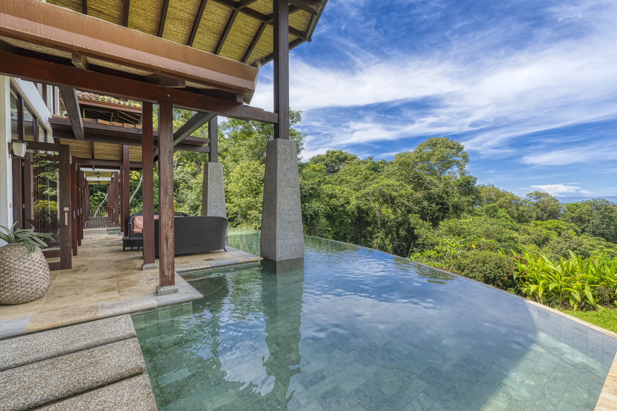 5 bed Single Family Homes For Sale in Dominical, Puntarenas - thumb 18
