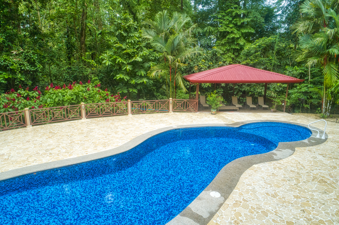5 bed Single Family Homes For Sale in Uvita, Puntarenas - thumb 8