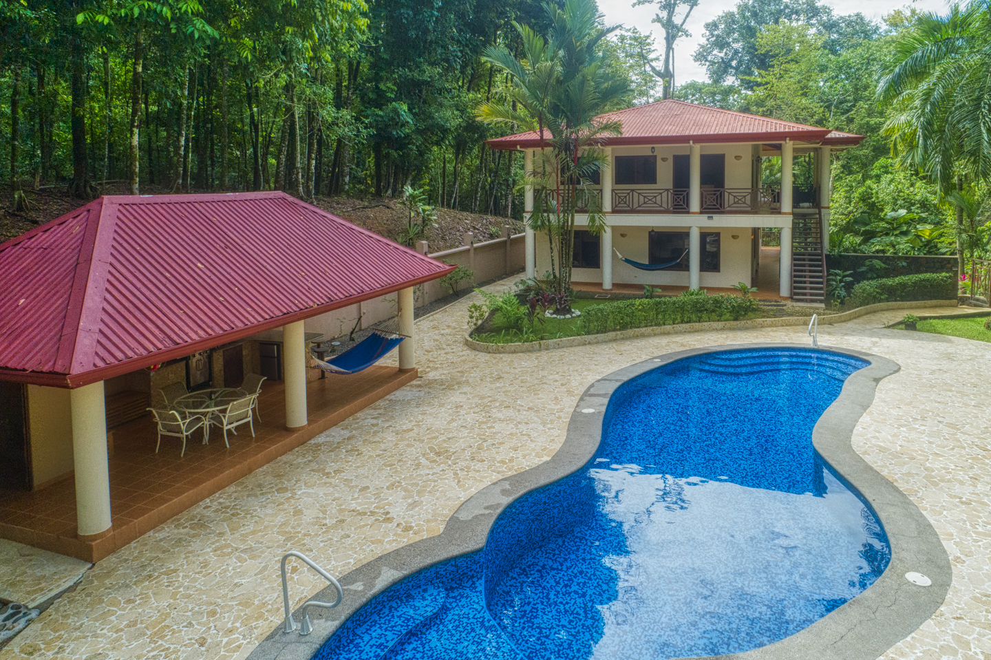 5 bed Single Family Homes For Sale in Uvita, Puntarenas - thumb 1