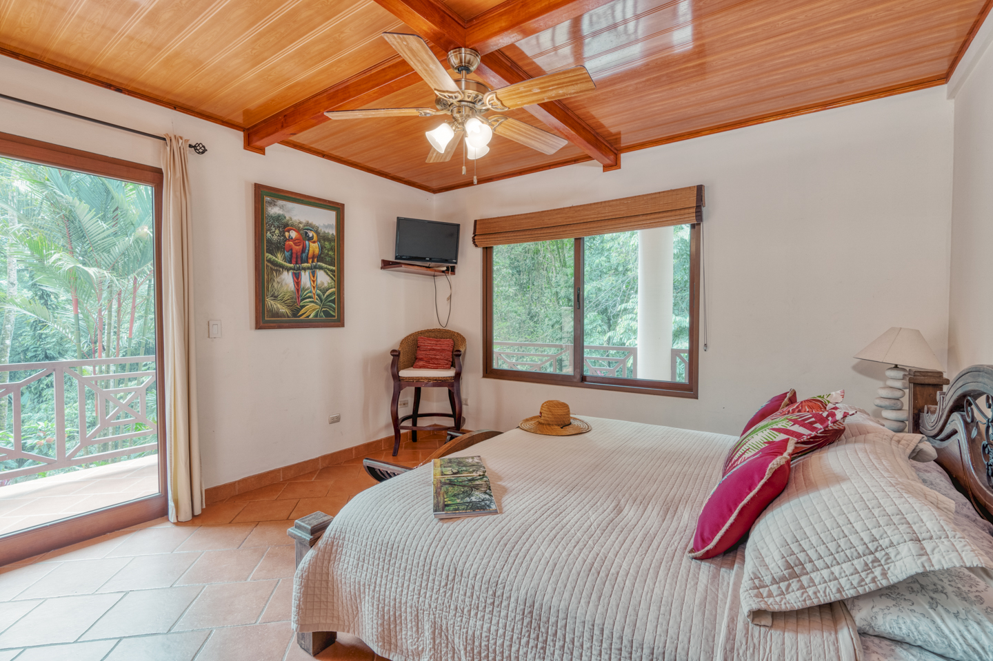 5 bed Single Family Homes For Sale in Uvita, Puntarenas - thumb 15