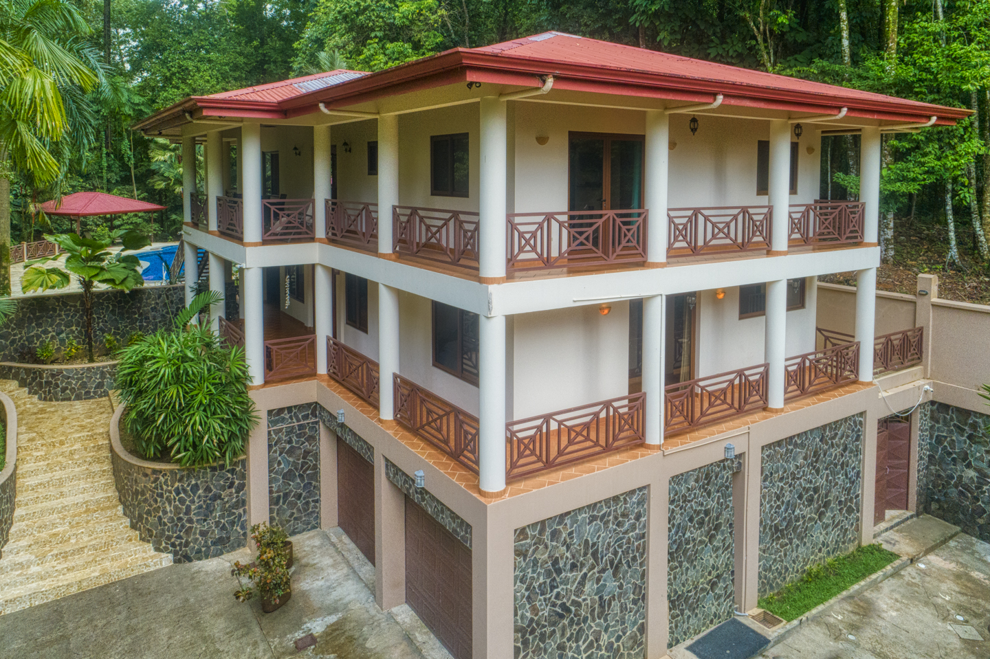 5 bed Single Family Homes For Sale in Uvita, Puntarenas - thumb 16