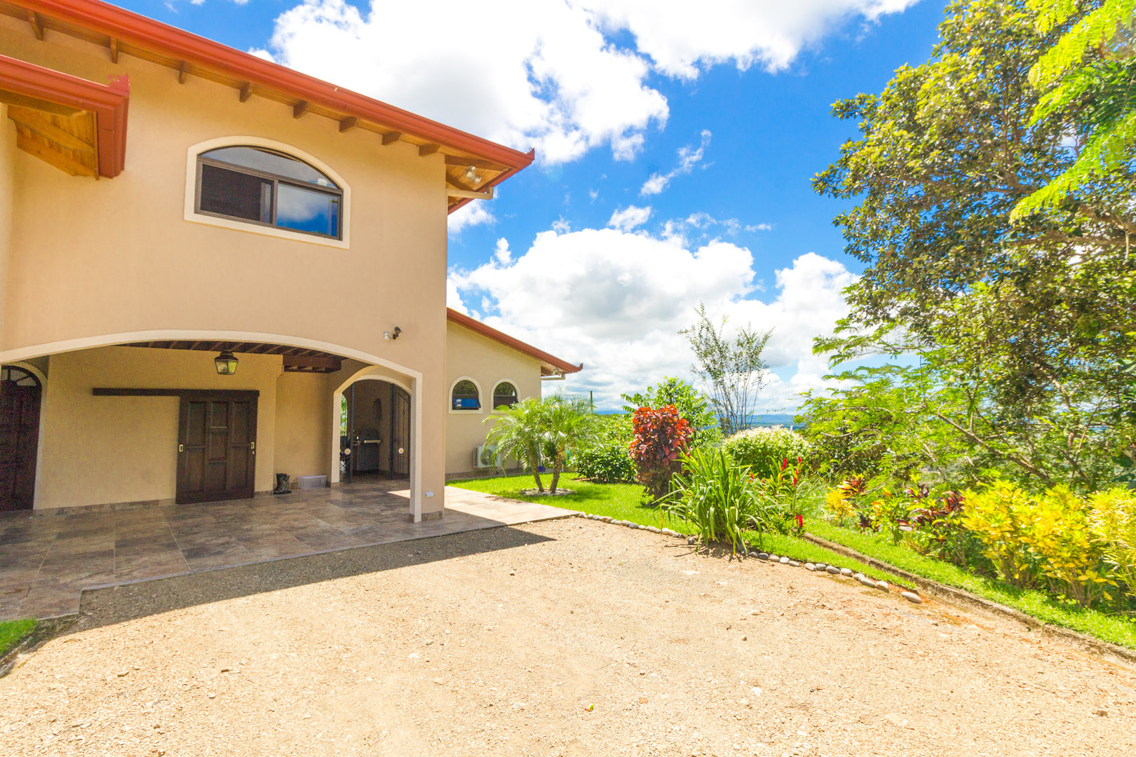 3 bed Single Family Homes For Sale in Ojochal, Puntarenas - thumb 24