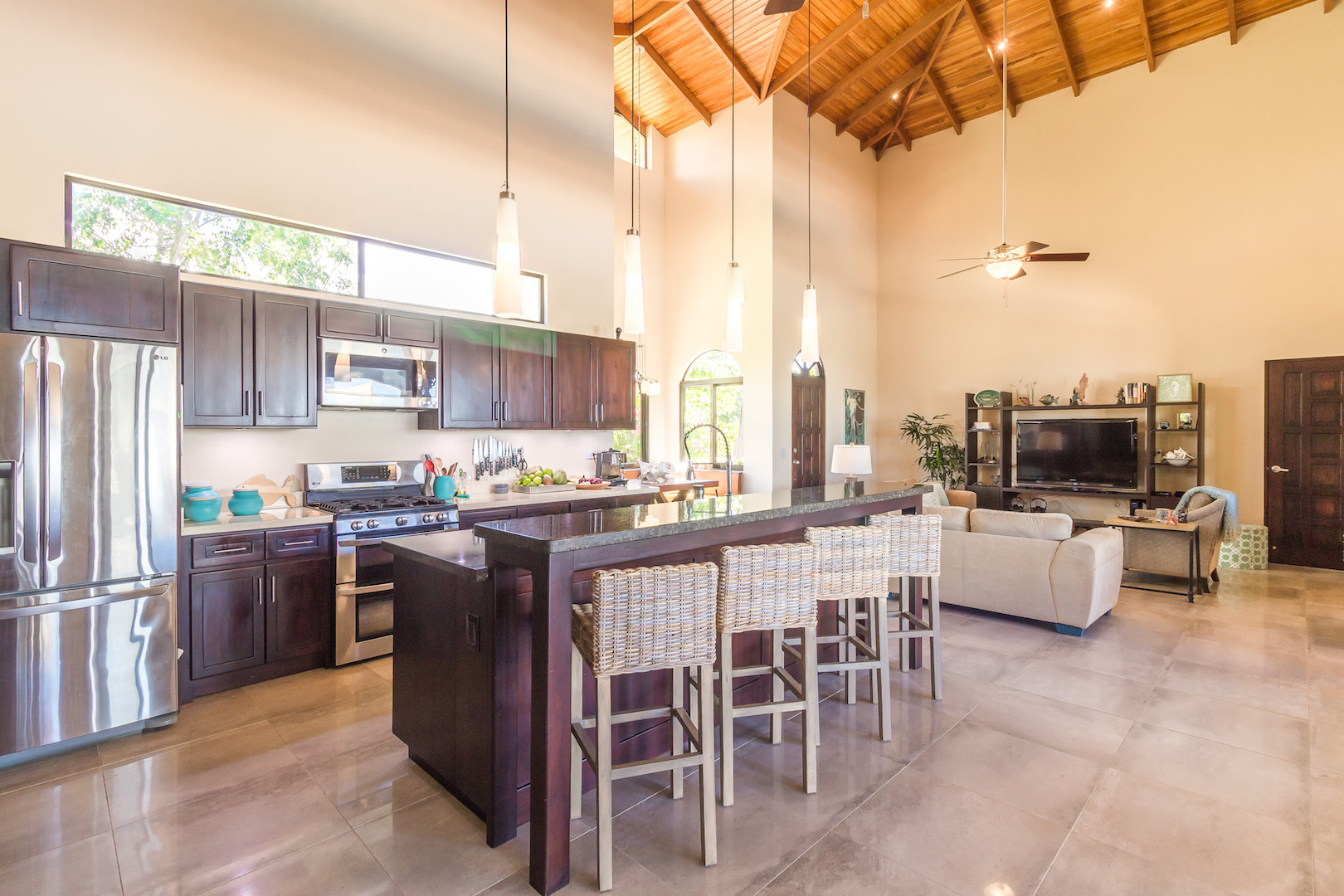 3 bed Single Family Homes For Sale in Ojochal, Puntarenas - thumb 20