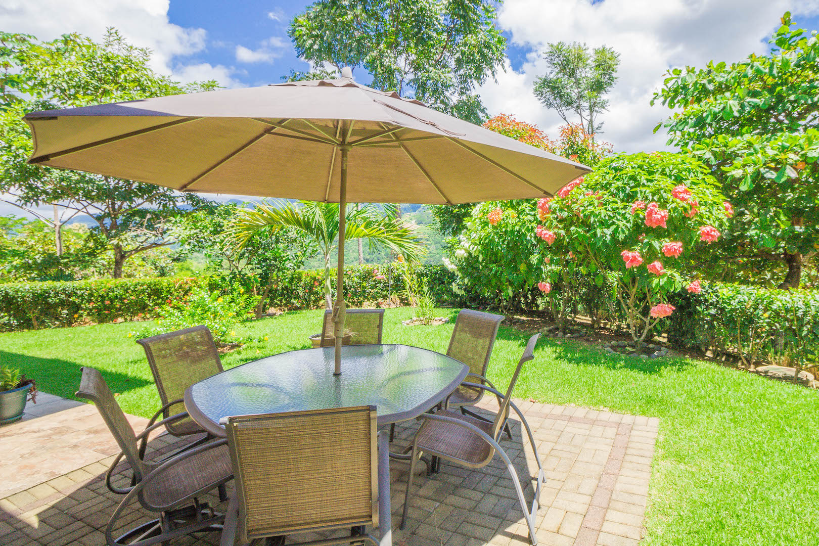 3 bed Single Family Homes For Sale in Ojochal, Puntarenas - thumb 6