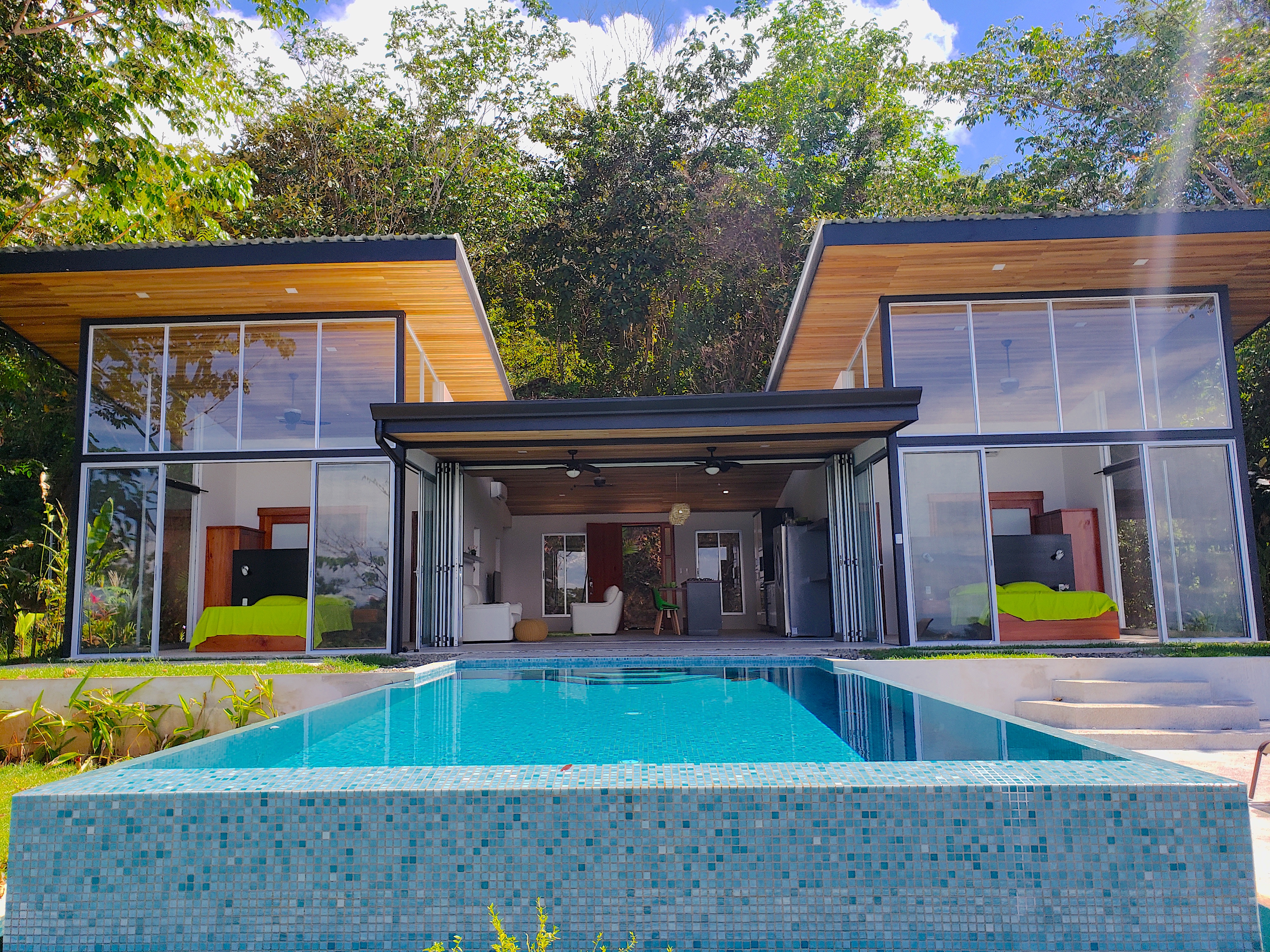 3 bed Single Family Homes For Sale in Dominical, Puntarenas - thumb 1
