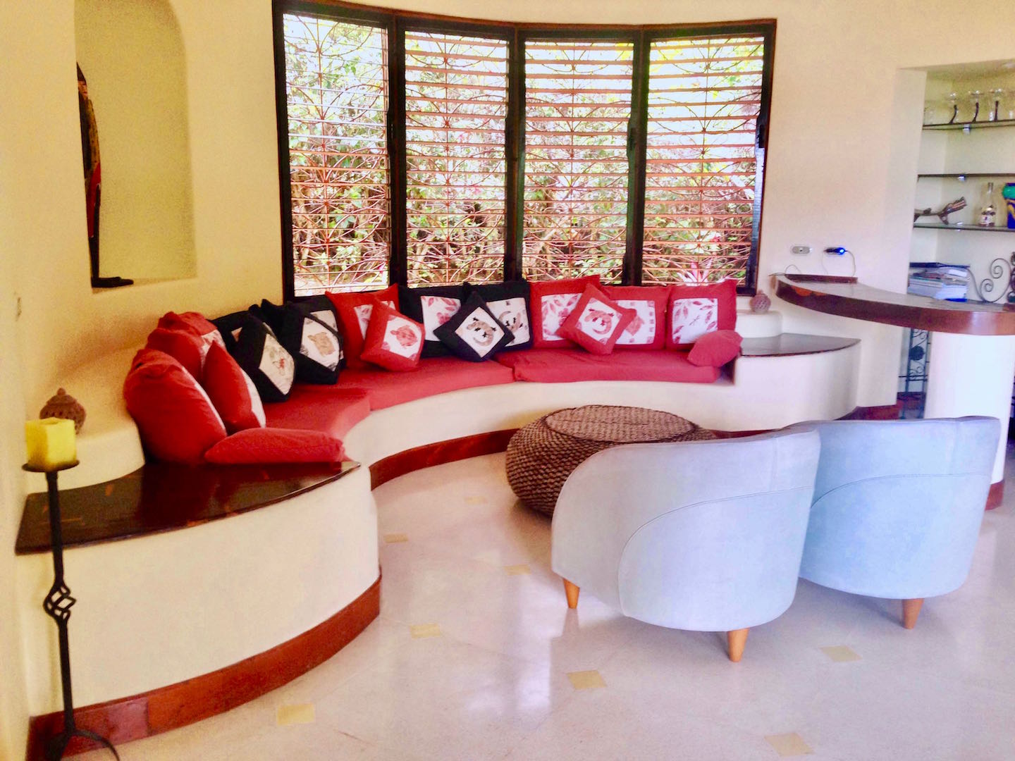4 bed Single Family Homes For Sale in Manuel Antonio, Puntarenas - thumb 16