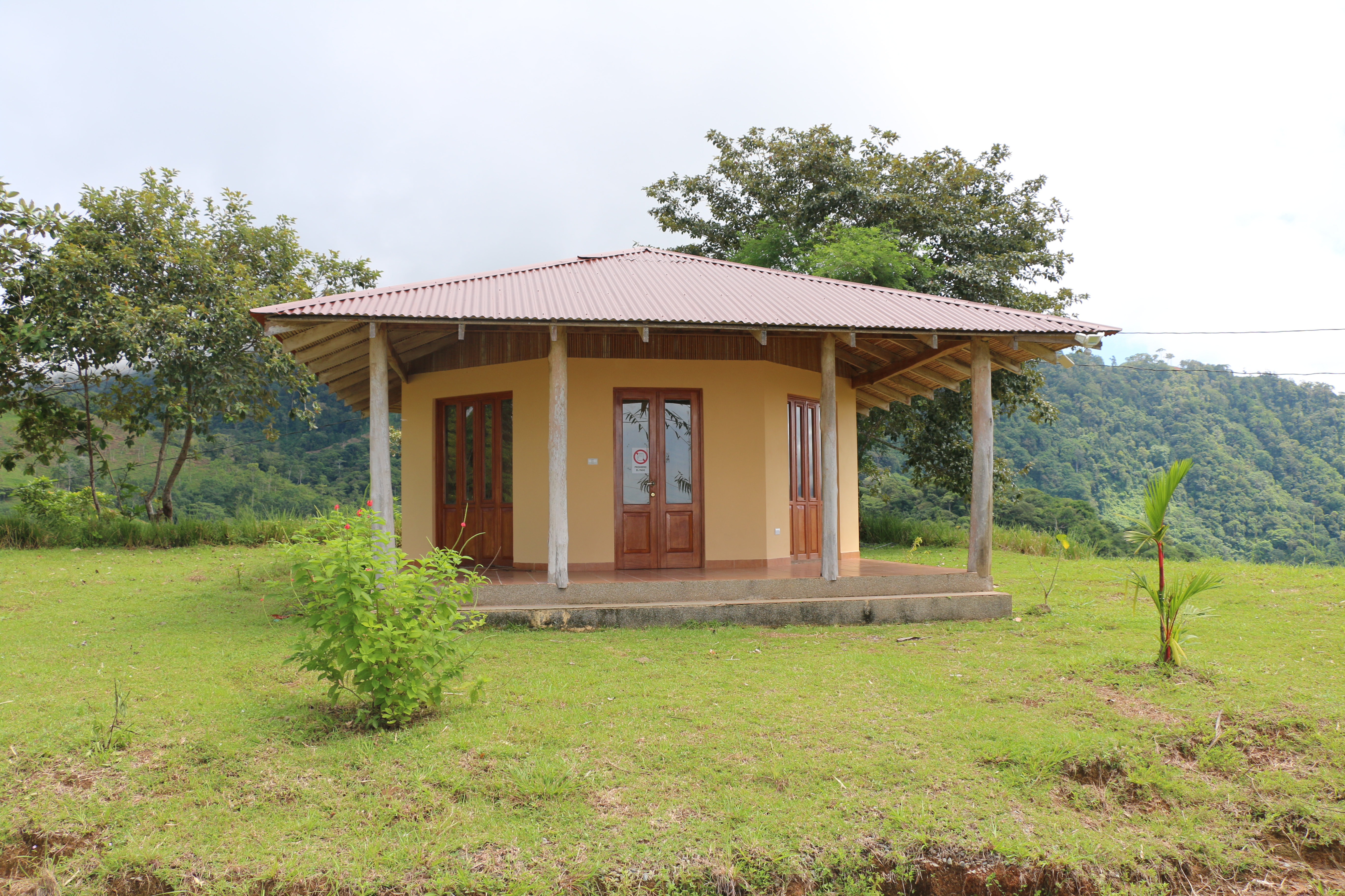 2 bed Single Family Homes For Sale in Dominical, Puntarenas - thumb 3