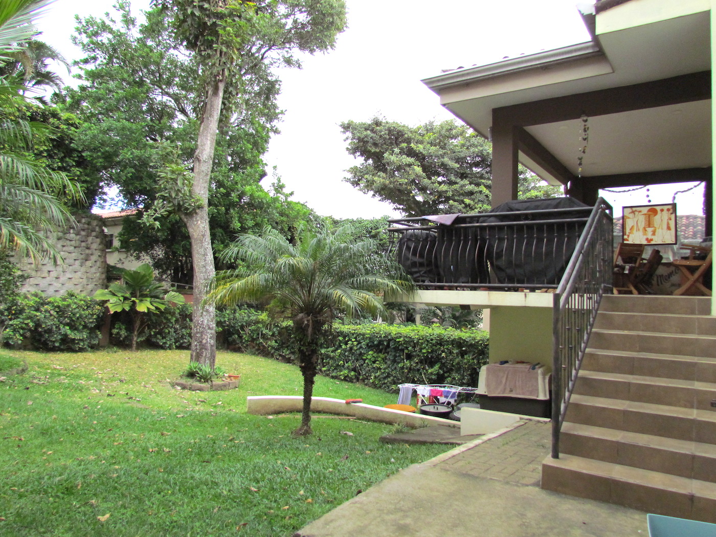 5 bed Single Family Homes For Sale in Escazu, San Jose - thumb 1