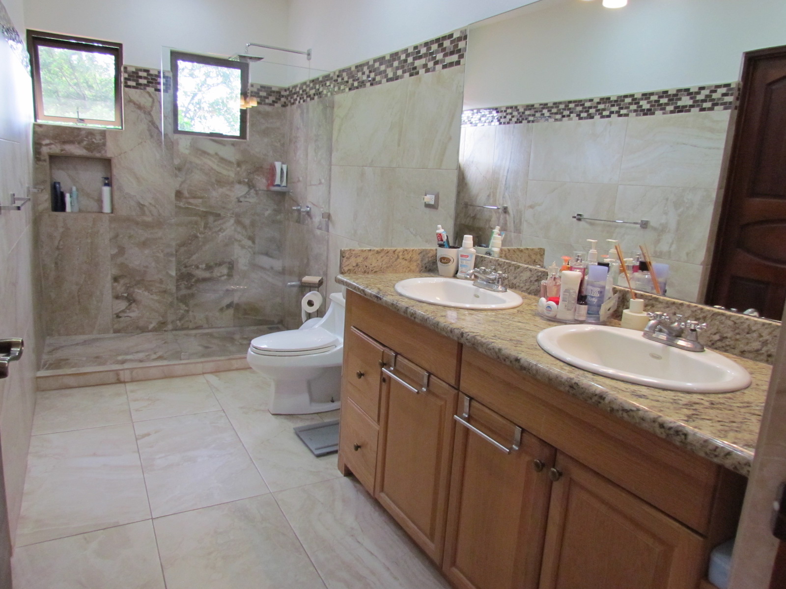 5 bed Single Family Homes For Sale in Escazu, San Jose - thumb 12