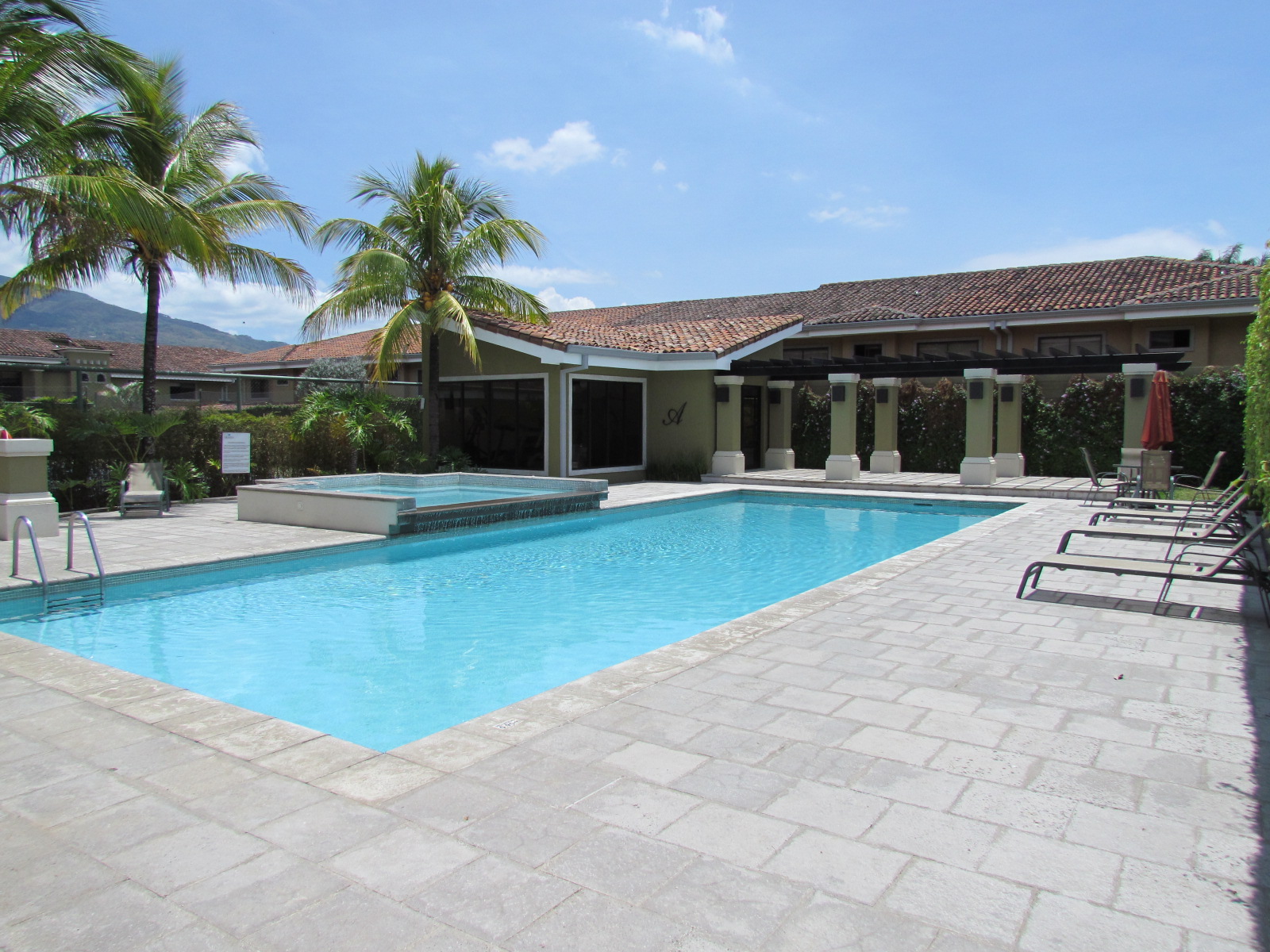 3 bed Condo For Sale in Pozos, San Jose - thumb 24