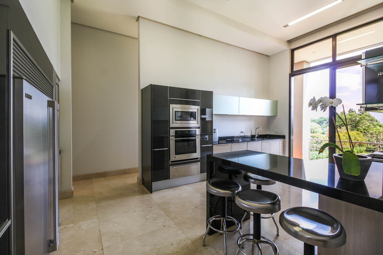 5 bed Single Family Homes For Sale in Santa Ana, San Jose - thumb 13