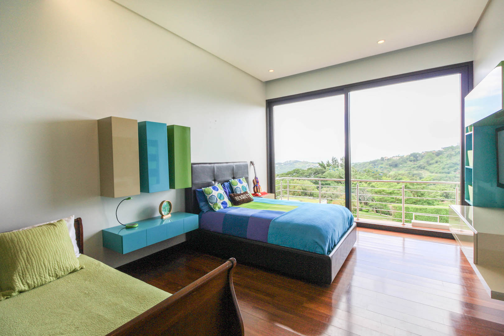 5 bed Single Family Homes For Sale in Santa Ana, San Jose - thumb 12