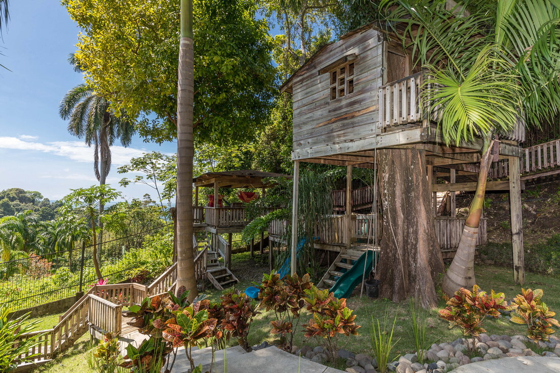5 bed Single Family Homes For Sale in Manuel Antonio, Puntarenas - thumb 25