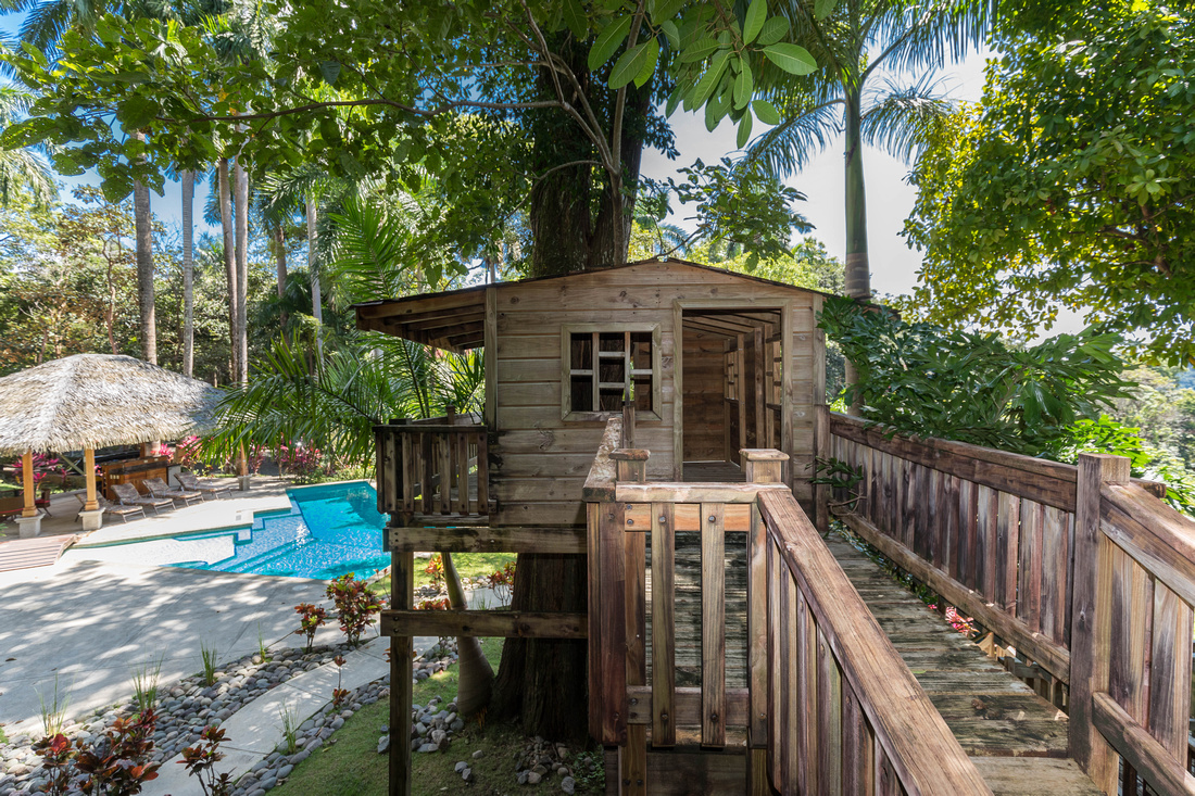5 bed Single Family Homes For Sale in Manuel Antonio, Puntarenas - thumb 23