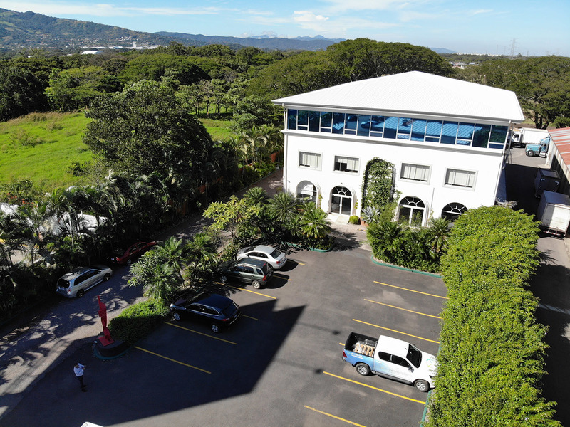 12 bed Office / Retail For Sale in Santa Ana, San Jose - 1