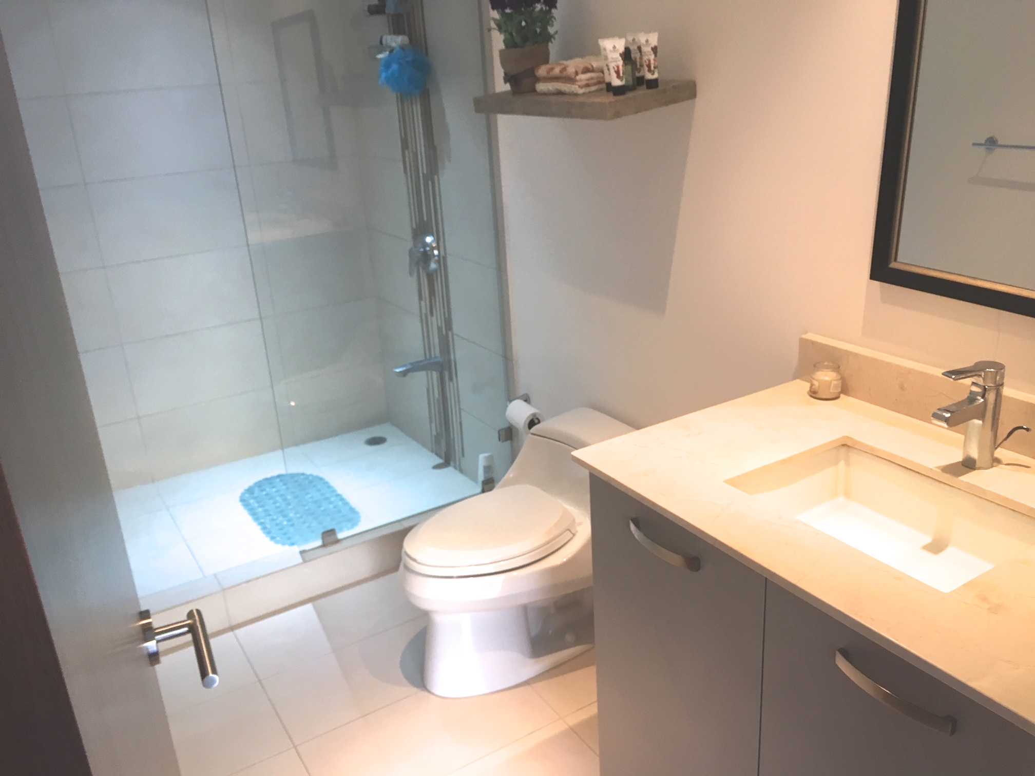 2 bed Apartment For Sale in Escazu, San Jose - thumb 11