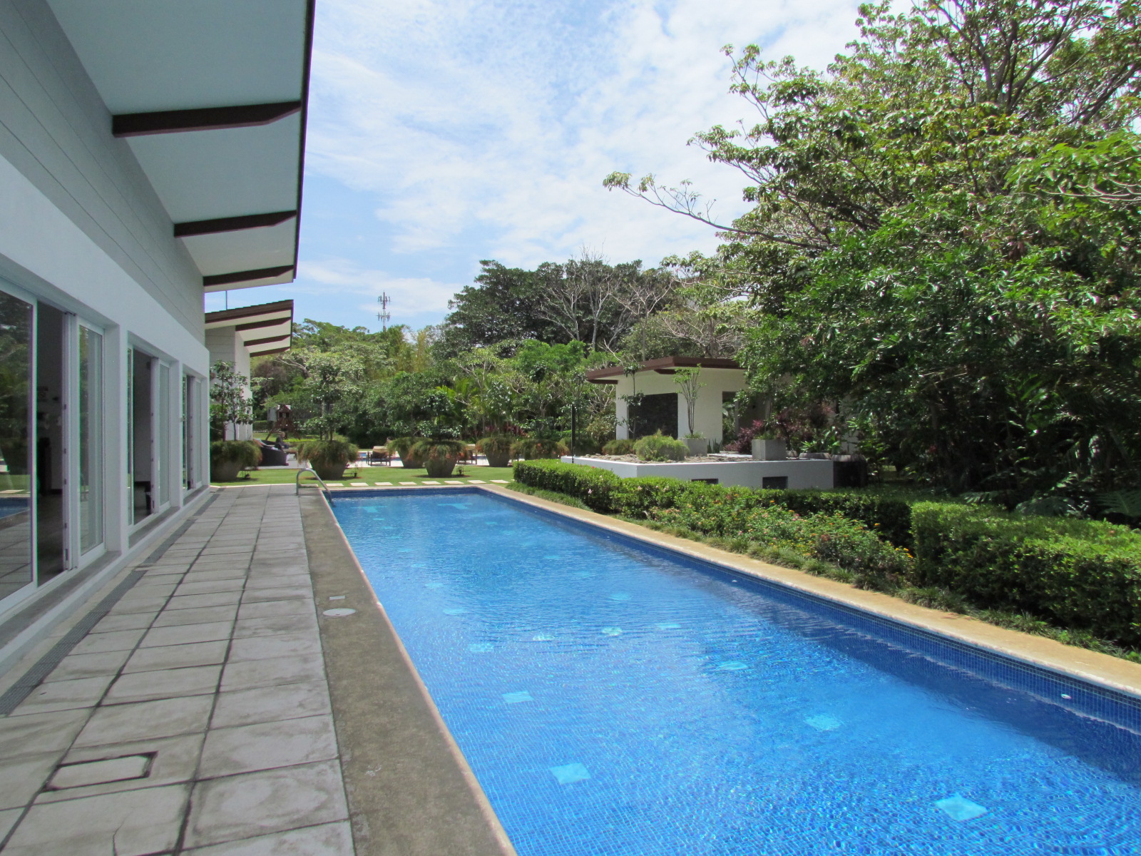 2 bed Apartment For Sale in Escazu, San Jose - thumb 2