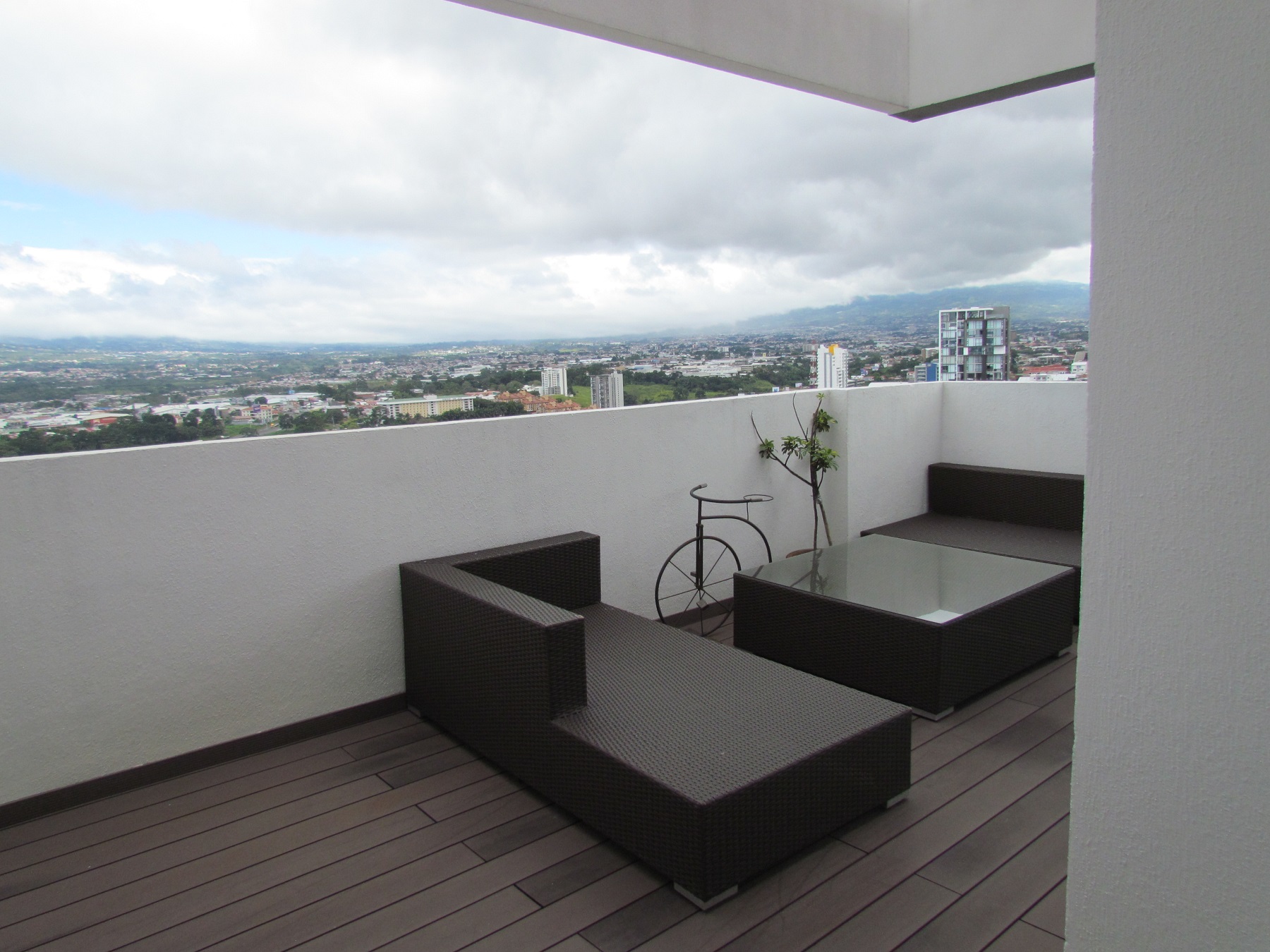 2 bed Apartment For Sale in Rohrmoser, San Jose - thumb 5
