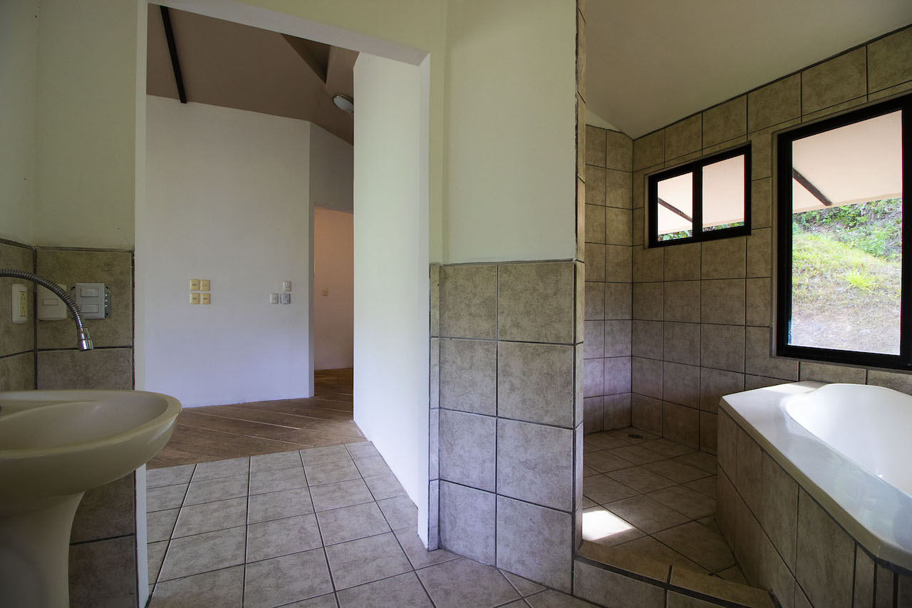 2 bed Single Family Homes For Sale in Dominical, Puntarenas - thumb 9