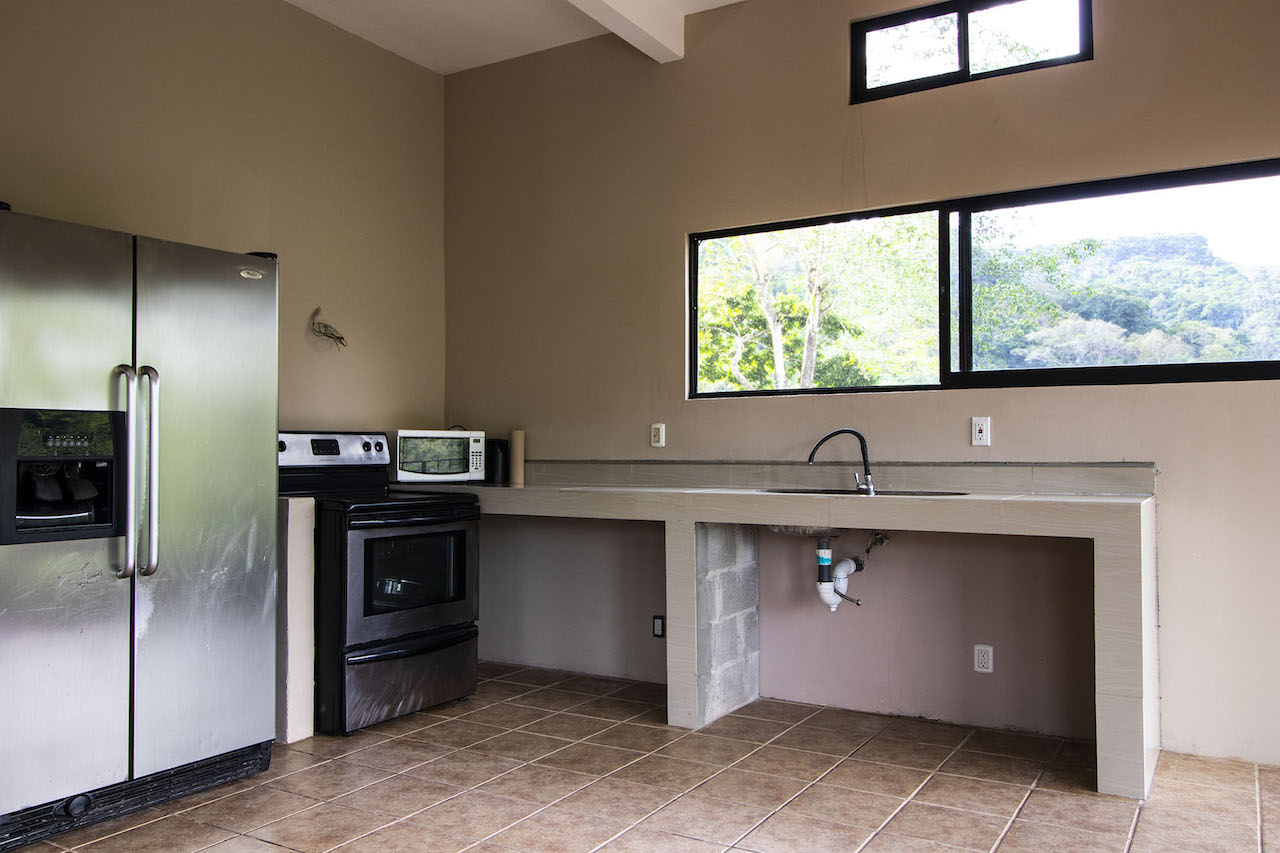 2 bed Single Family Homes For Sale in Dominical, Puntarenas - thumb 15
