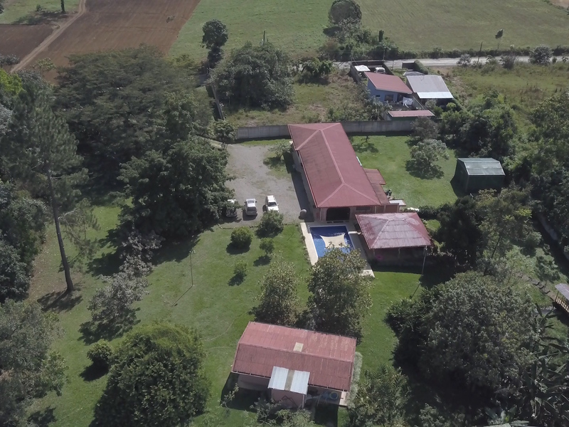 3 bed Single Family Homes For Sale in Perez Zeledon, Puntarenas - 1