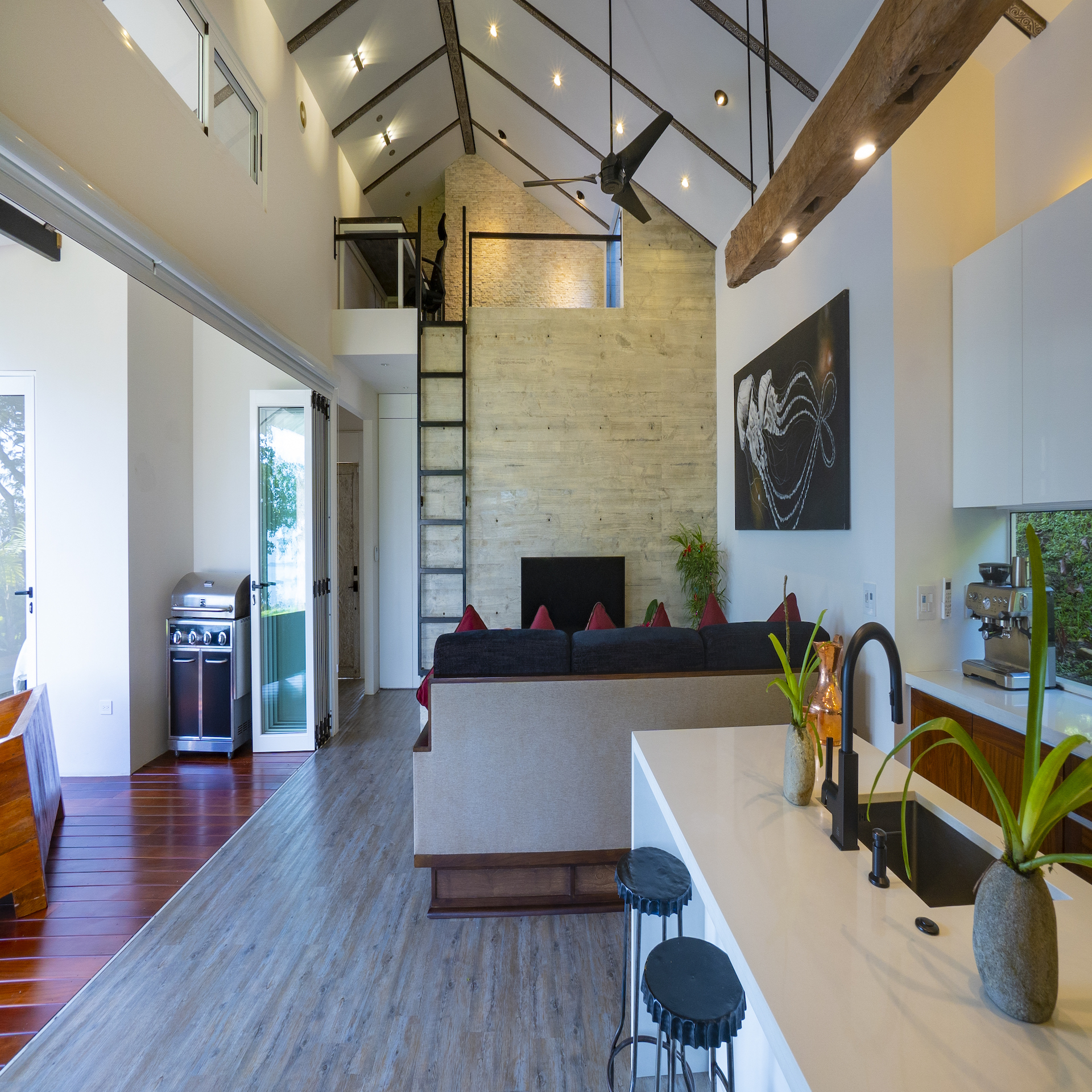 2 bed Single Family Homes For Sale in Dominical, Puntarenas - thumb 13