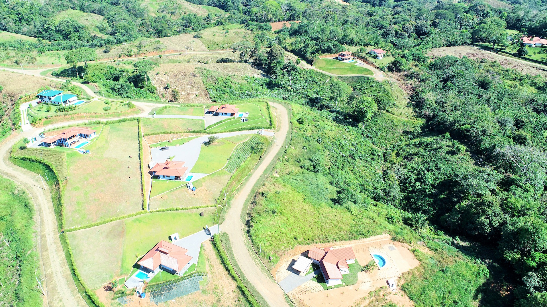 3 bed Single Family Homes For Sale in Ojochal, Puntarenas - thumb 17