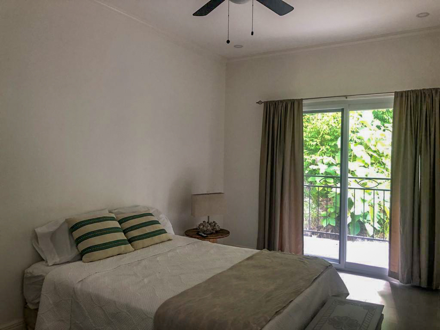 2 bed Single Family Homes For Sale in Playa Hermosa, Puntarenas - thumb 10