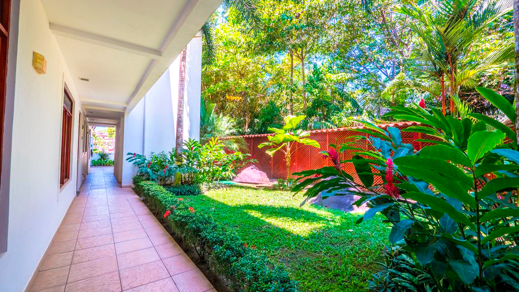 2 bed Condo For Sale in Jaco, Puntarenas - thumb 16