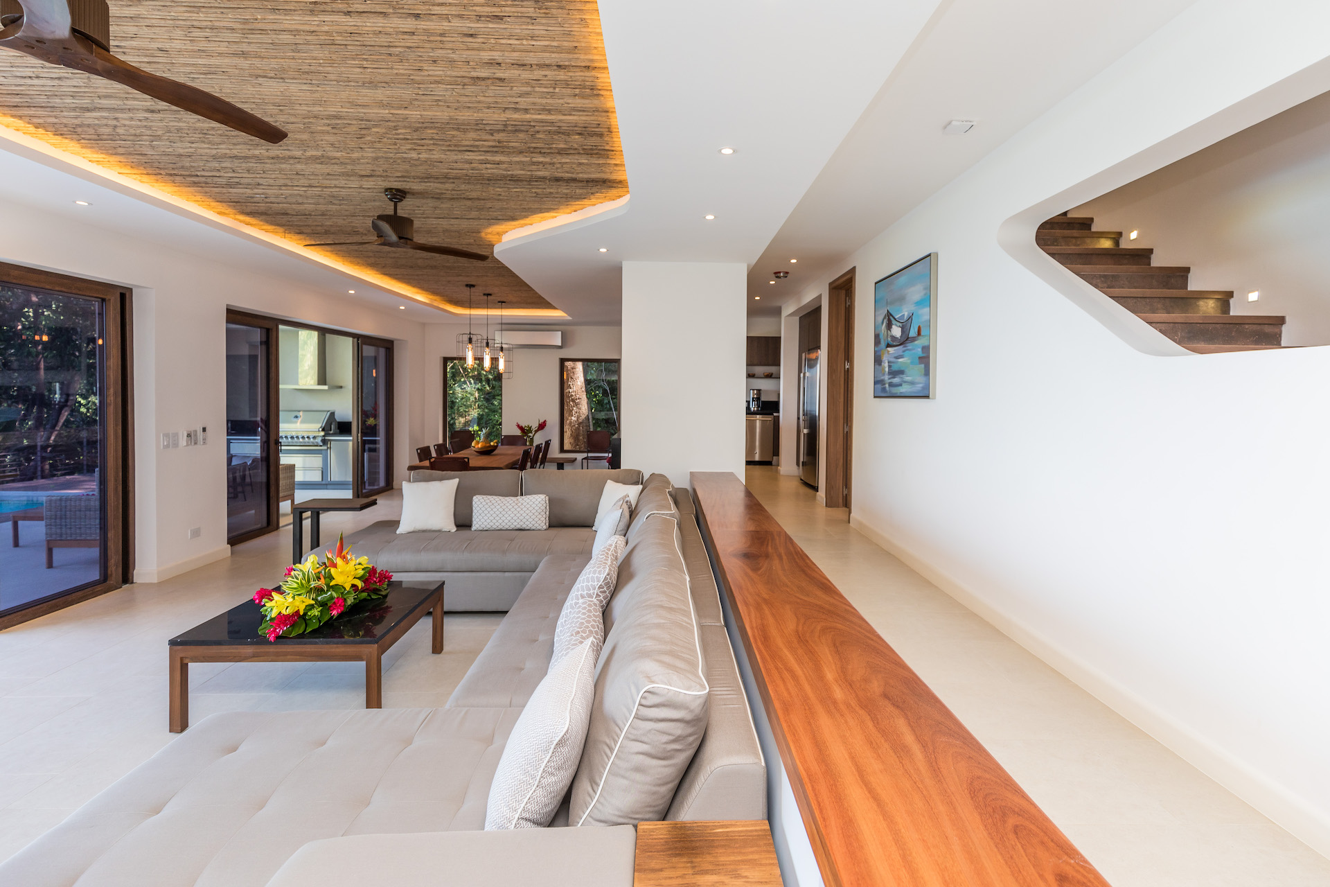 6 bed Single Family Homes For Sale in Manuel Antonio, Puntarenas - thumb 11