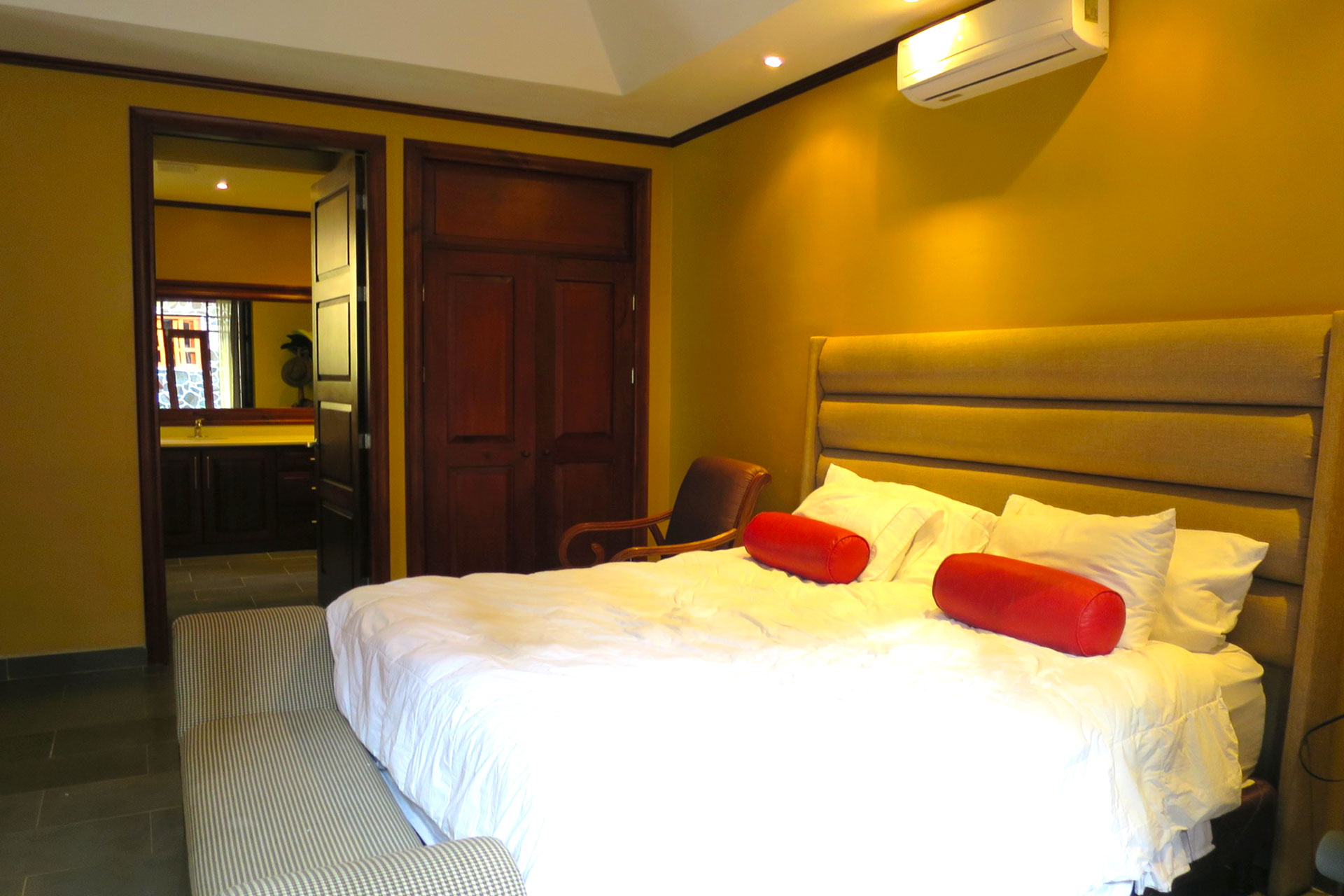 3 bed Single Family Homes For Sale in Jaco, Puntarenas - thumb 14
