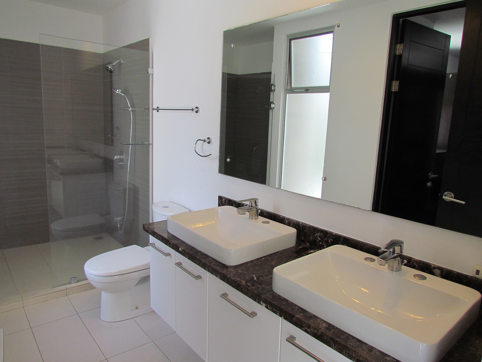 3 bed Apartment For Rent in Escazu, San Jose - thumb 6