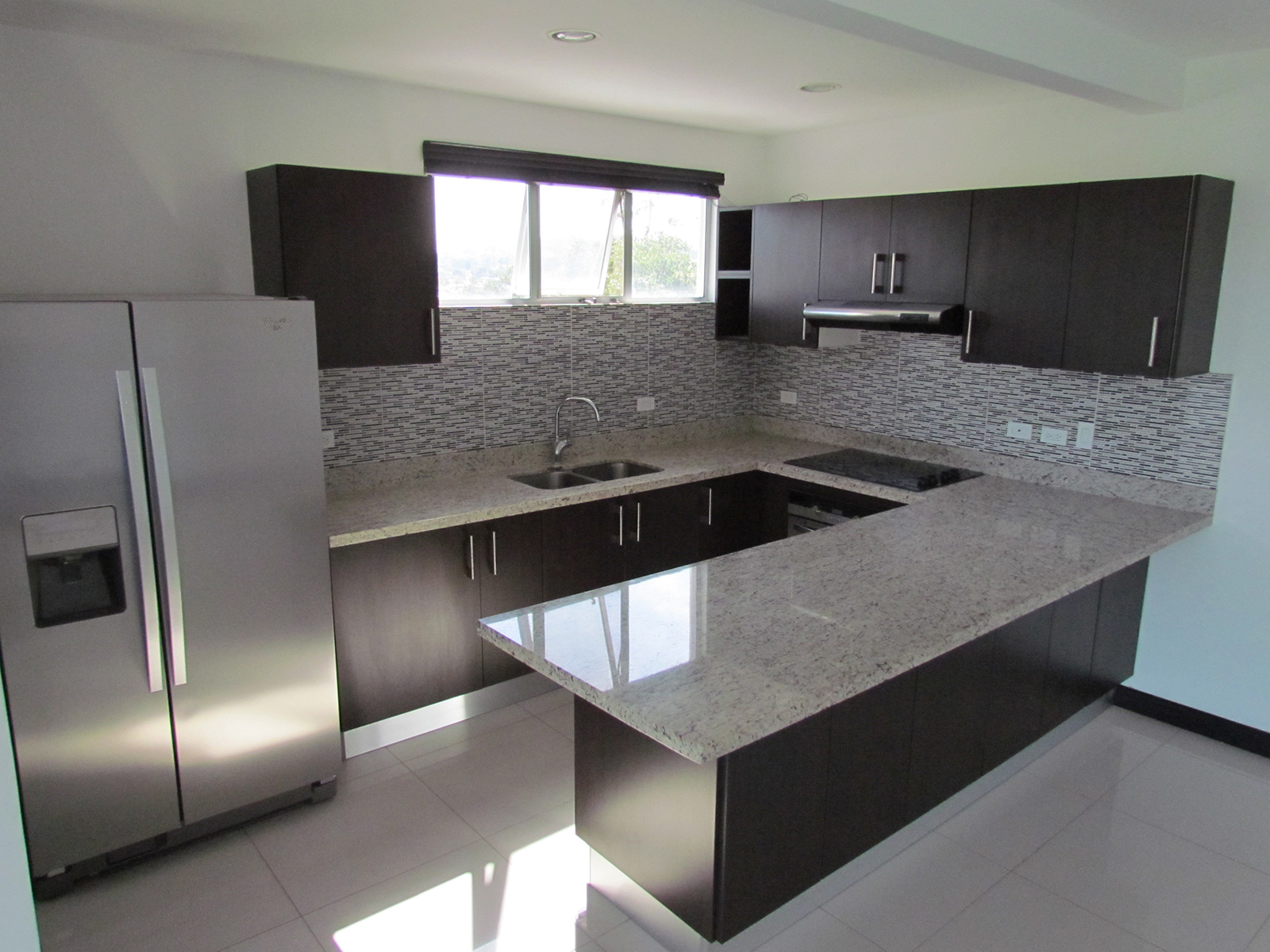 3 bed Apartment For Rent in Escazu, San Jose - thumb 3