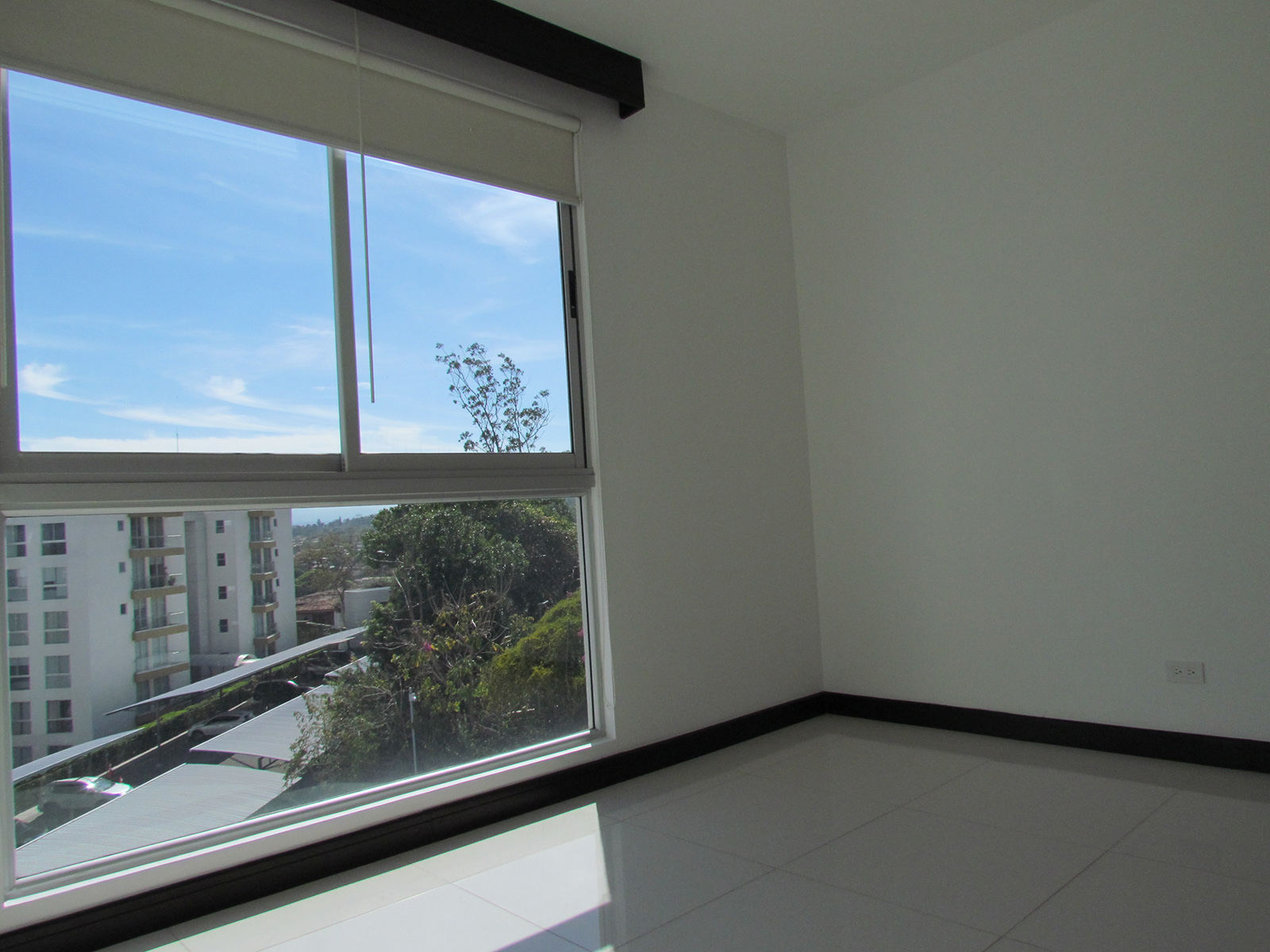 3 bed Apartment For Rent in Escazu, San Jose - thumb 8