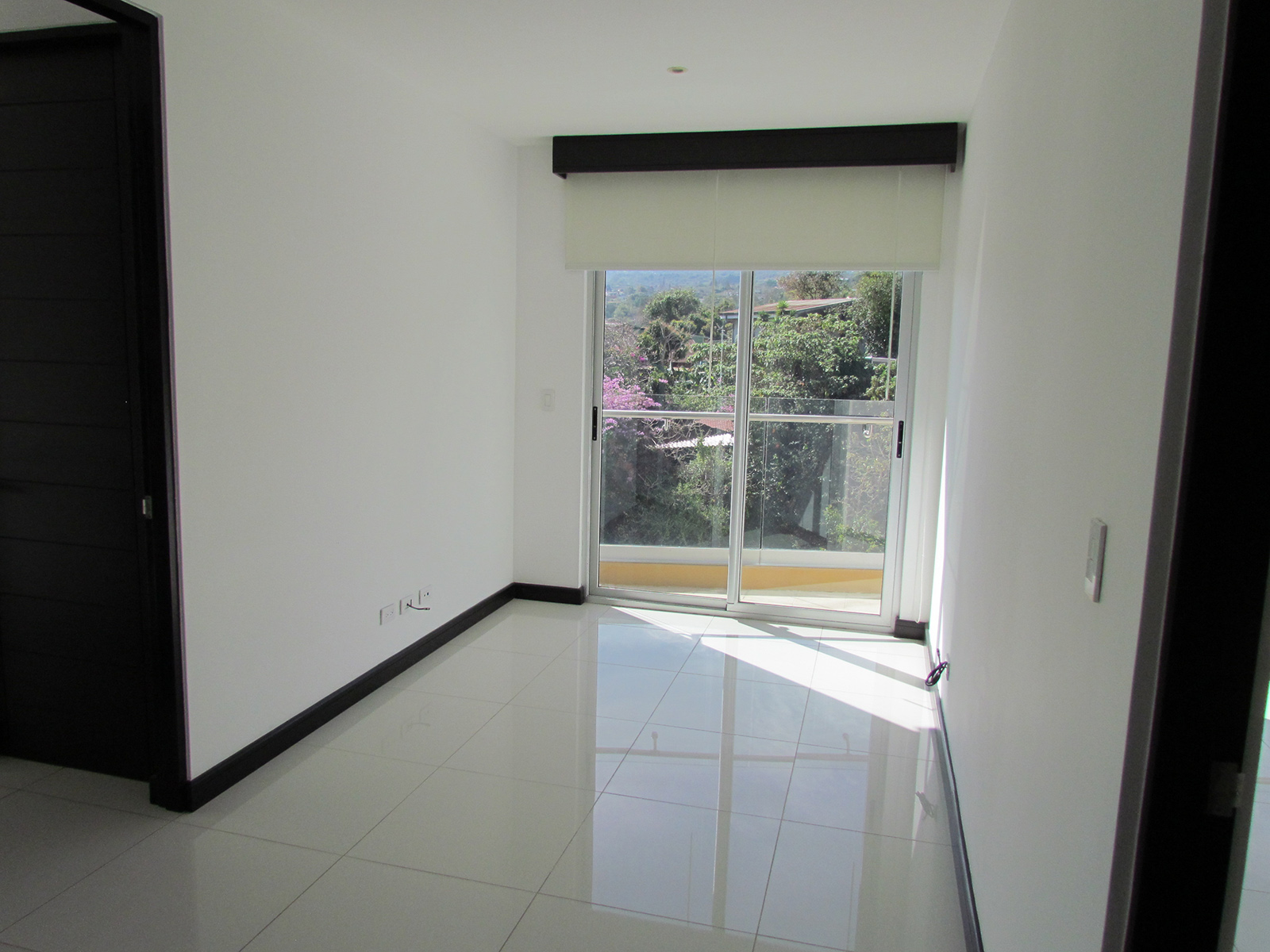 3 bed Apartment For Rent in Escazu, San Jose - thumb 4