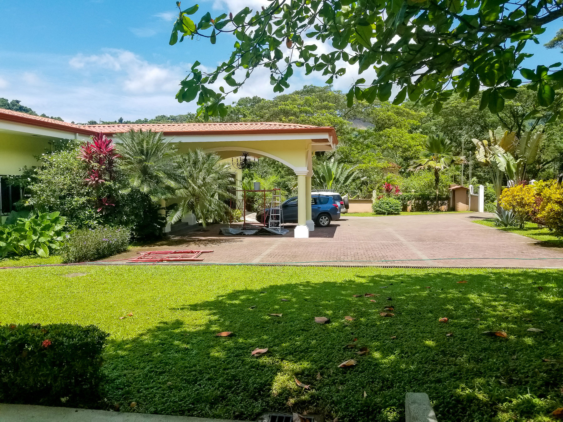 4 bed Single Family Homes For Sale in Jaco, Puntarenas - thumb 25