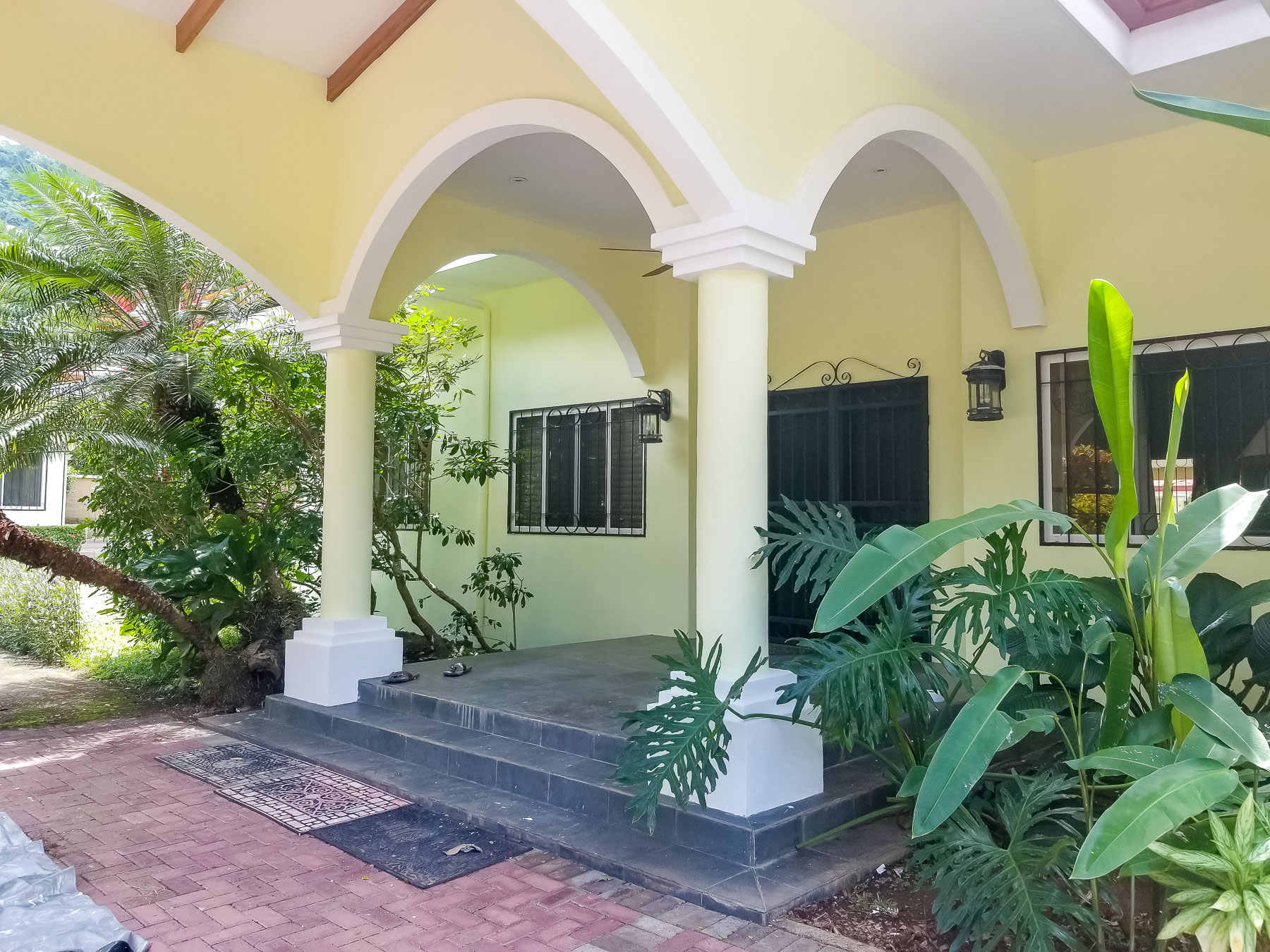 4 bed Single Family Homes For Sale in Jaco, Puntarenas - thumb 24