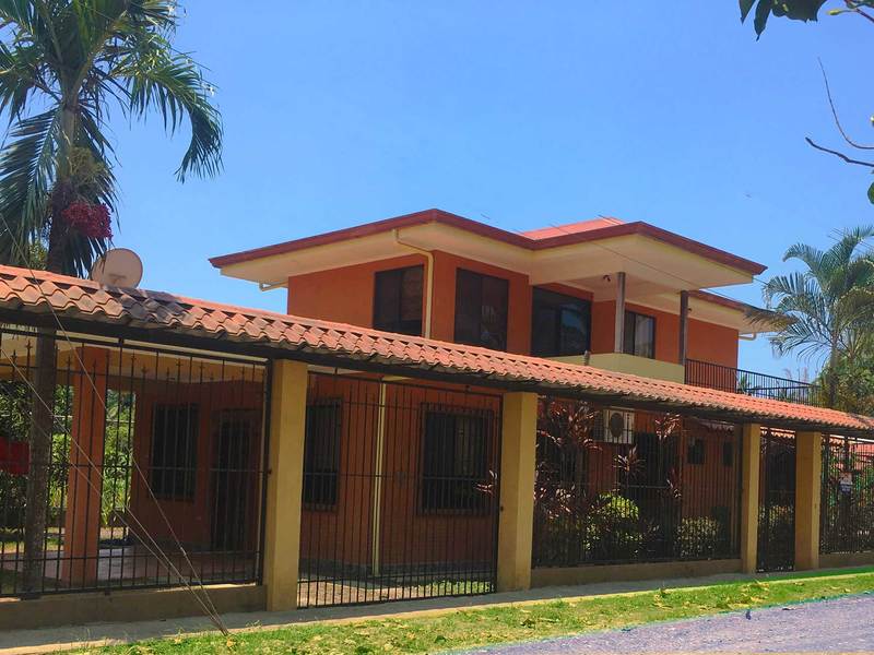 4 bed Single Family Homes For Sale in Playa Bandera, Puntarenas - 1
