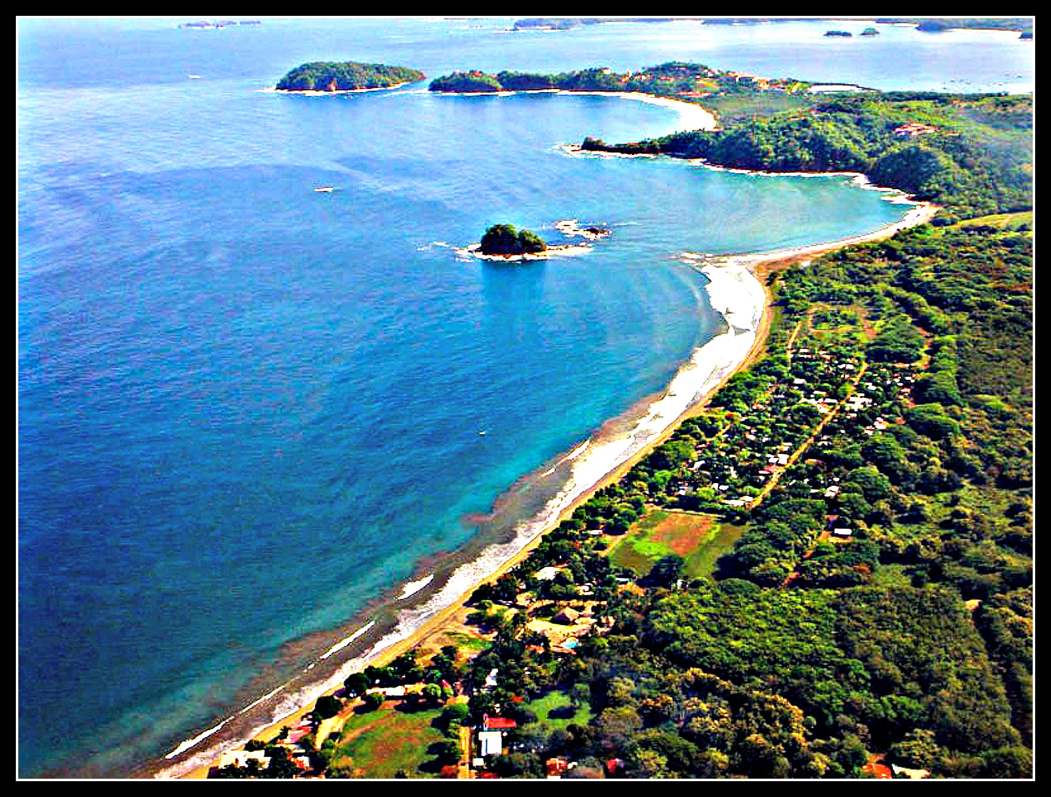 3 bed Single Family Homes For Sale in Playa Flamingo, Guanacaste - thumb 5