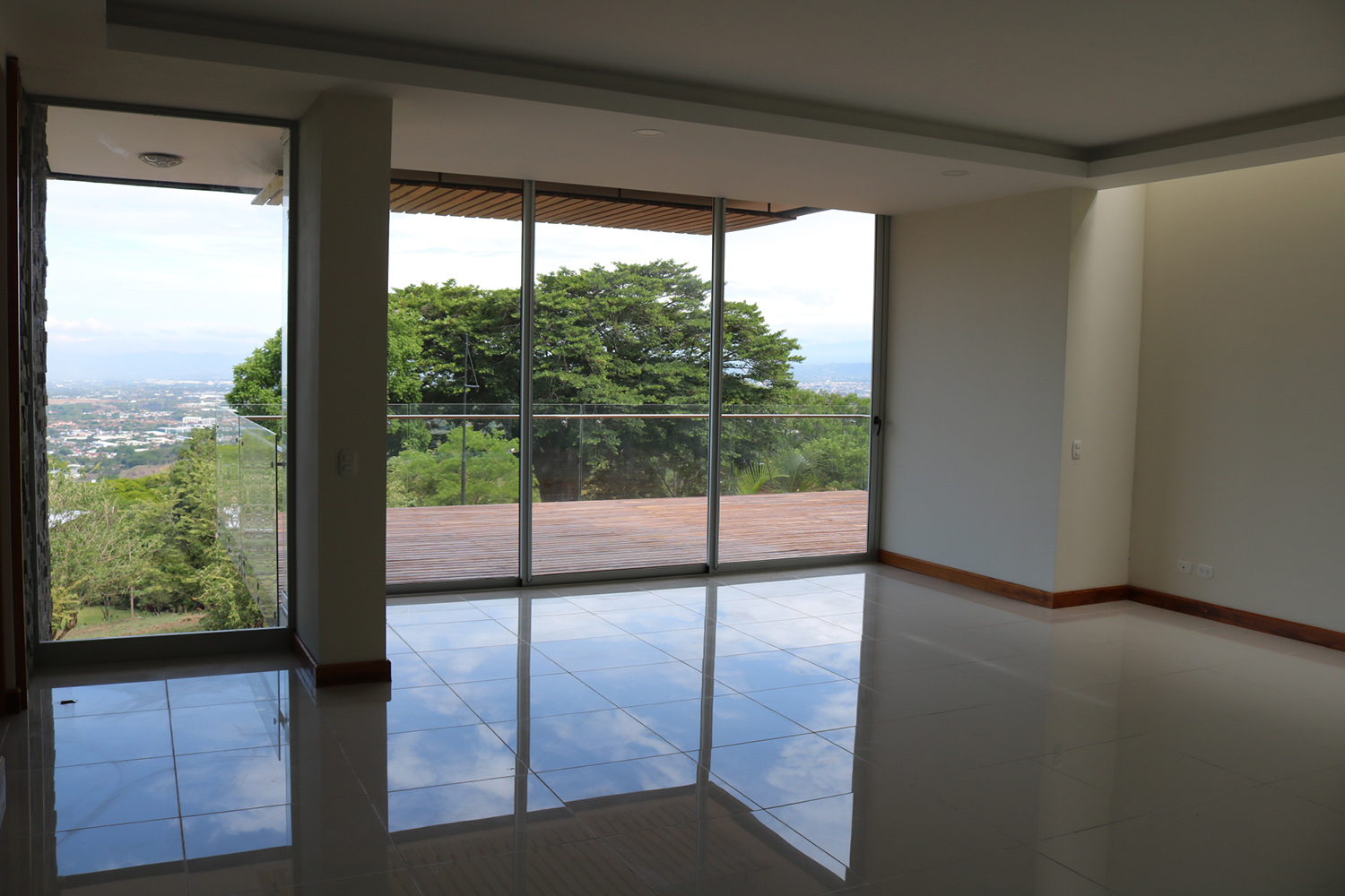 4 bed Single Family Homes For Sale in Escazu, San Jose - thumb 7