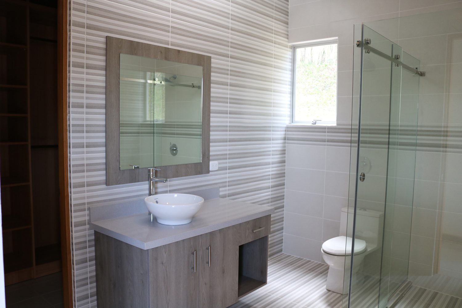 4 bed Single Family Homes For Sale in Escazu, San Jose - thumb 24
