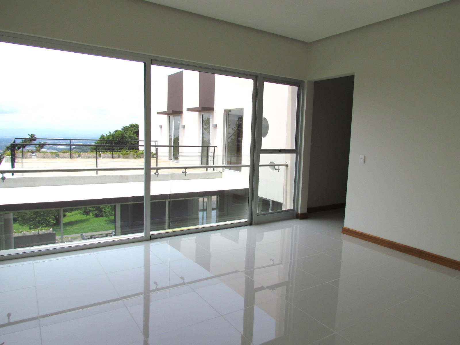 4 bed Single Family Homes For Sale in Escazu, San Jose - thumb 27