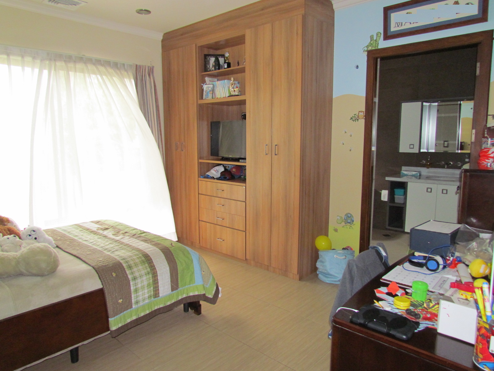 5 bed Single Family Homes For Sale in Santa Ana, San Jose - thumb 15