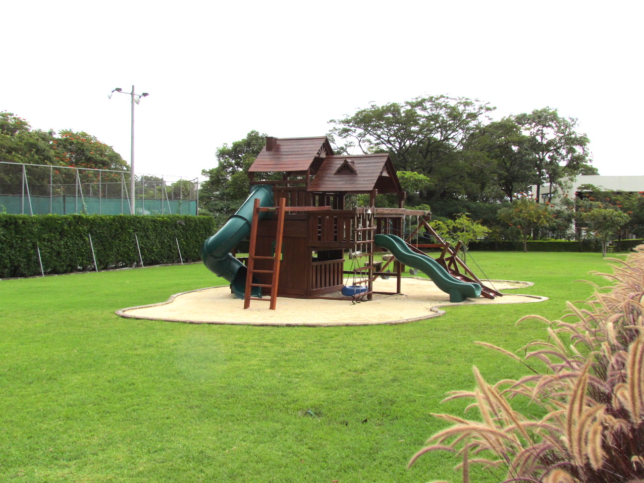 5 bed Single Family Homes For Sale in Santa Ana, San Jose - thumb 26