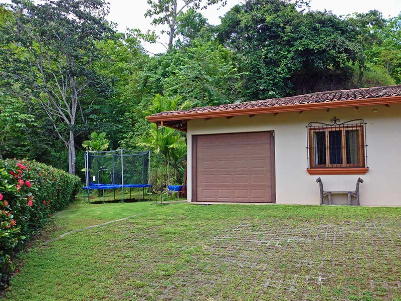 3 bed Single Family Homes For Sale in Playa Hermosa, Puntarenas - thumb 27