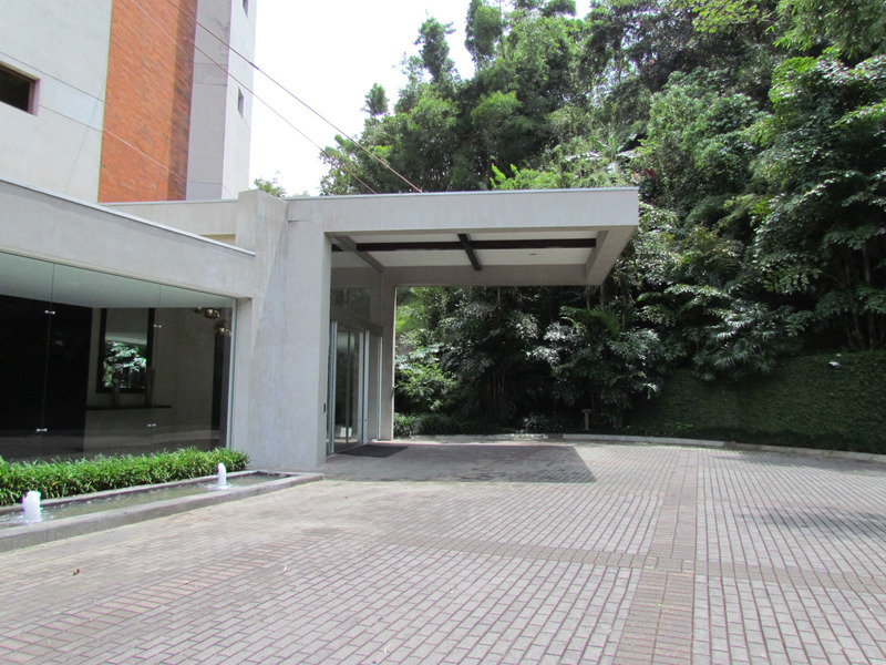 Rent, Spacious, Luxurious, Apartment, 3B, 3.5B, with Incredible Views