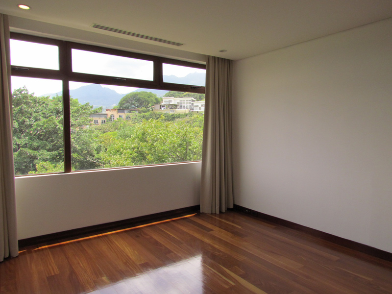 Rent, Spacious, Luxurious, Apartment, 3B, 3.5B, with Incredible Views