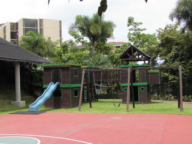 Rent, Spacious, Luxurious, Apartment, 3B, 3.5B, with Incredible Views