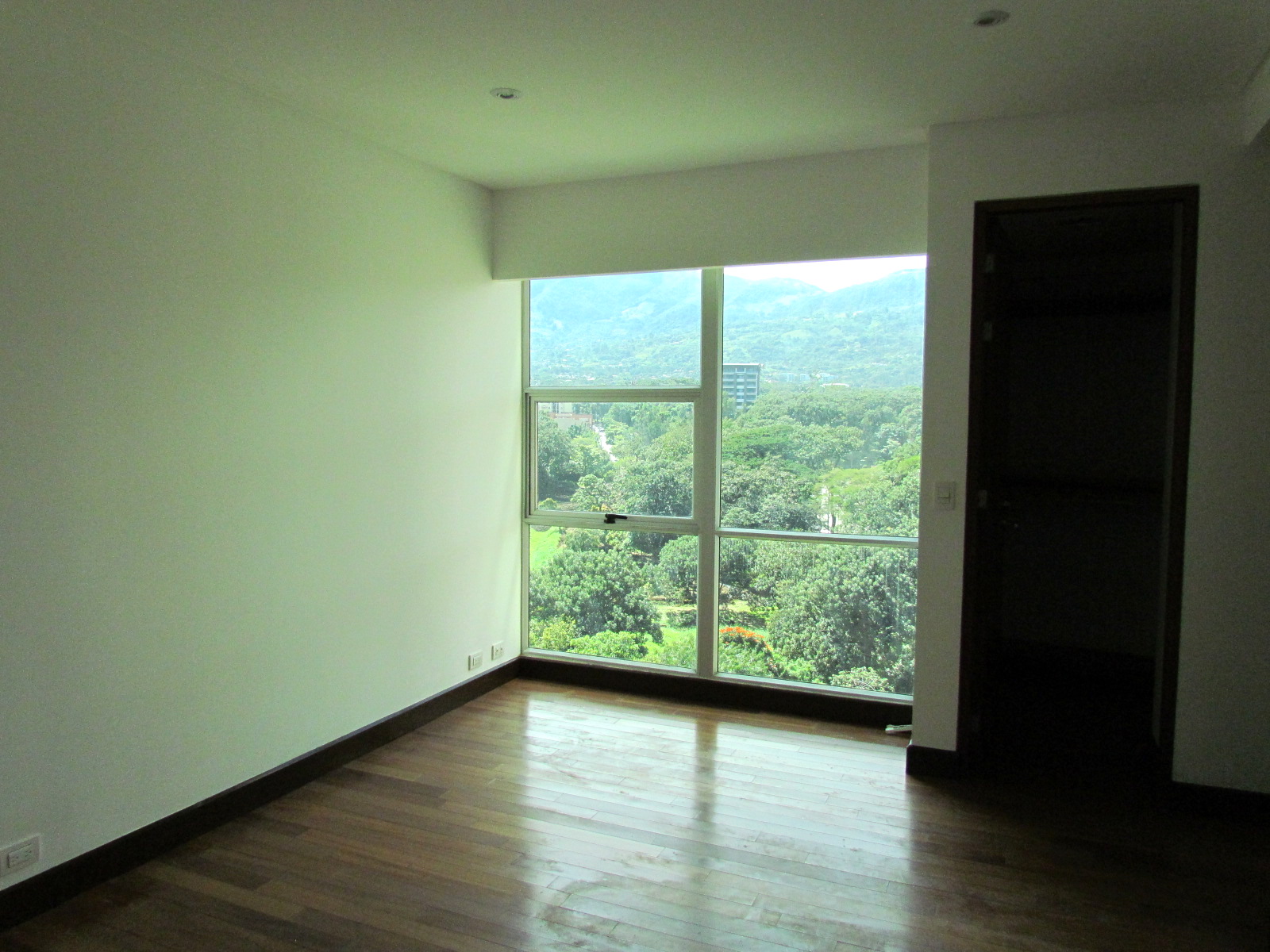 3 bed Apartment For Sale in Escazu, San Jose - thumb 12