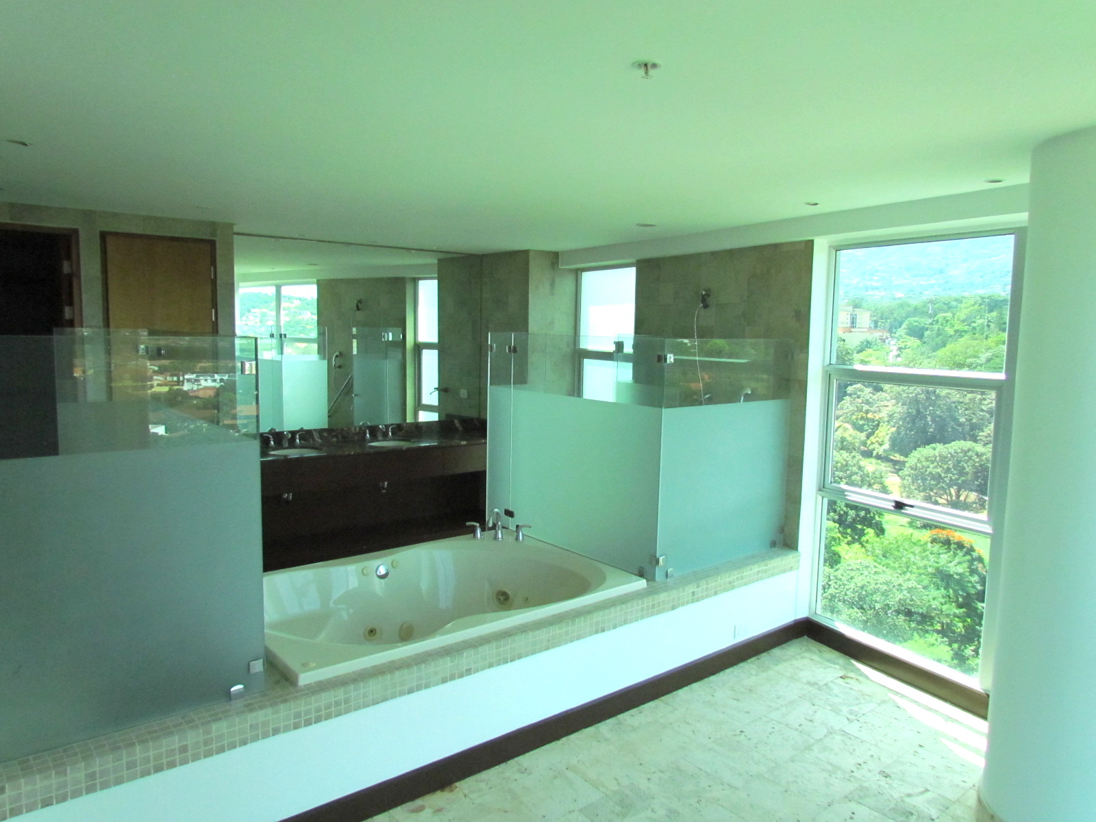 3 bed Apartment For Sale in Escazu, San Jose - thumb 9